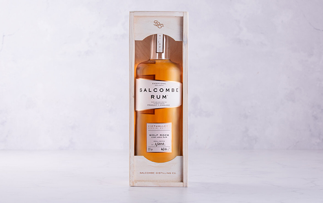 Salcombe-rum-Wolf-Rock