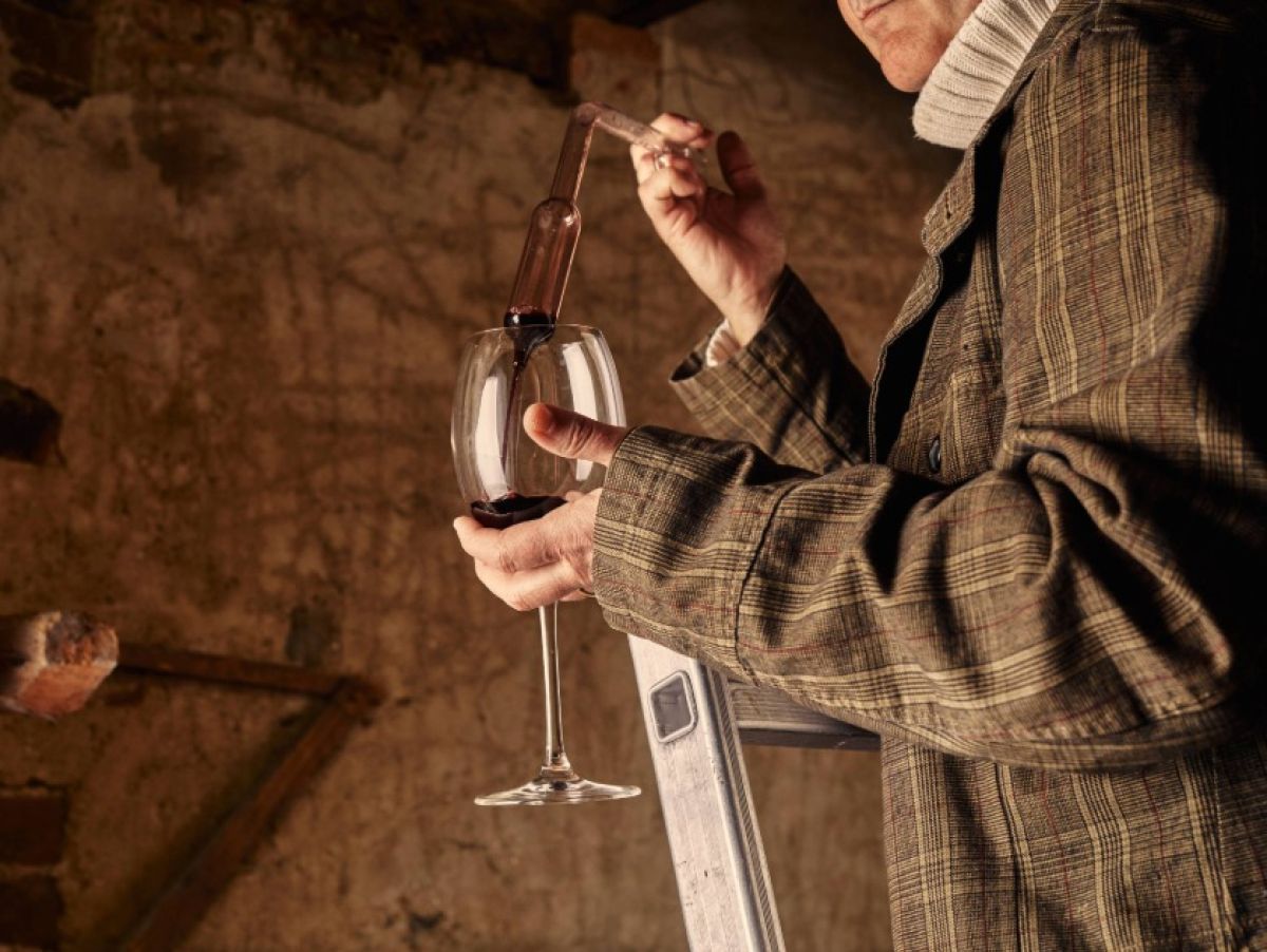 Photo for: Tuscany on the UK Wine List: Why Chianti Aretino Deserves a Place in Premium Portfolios