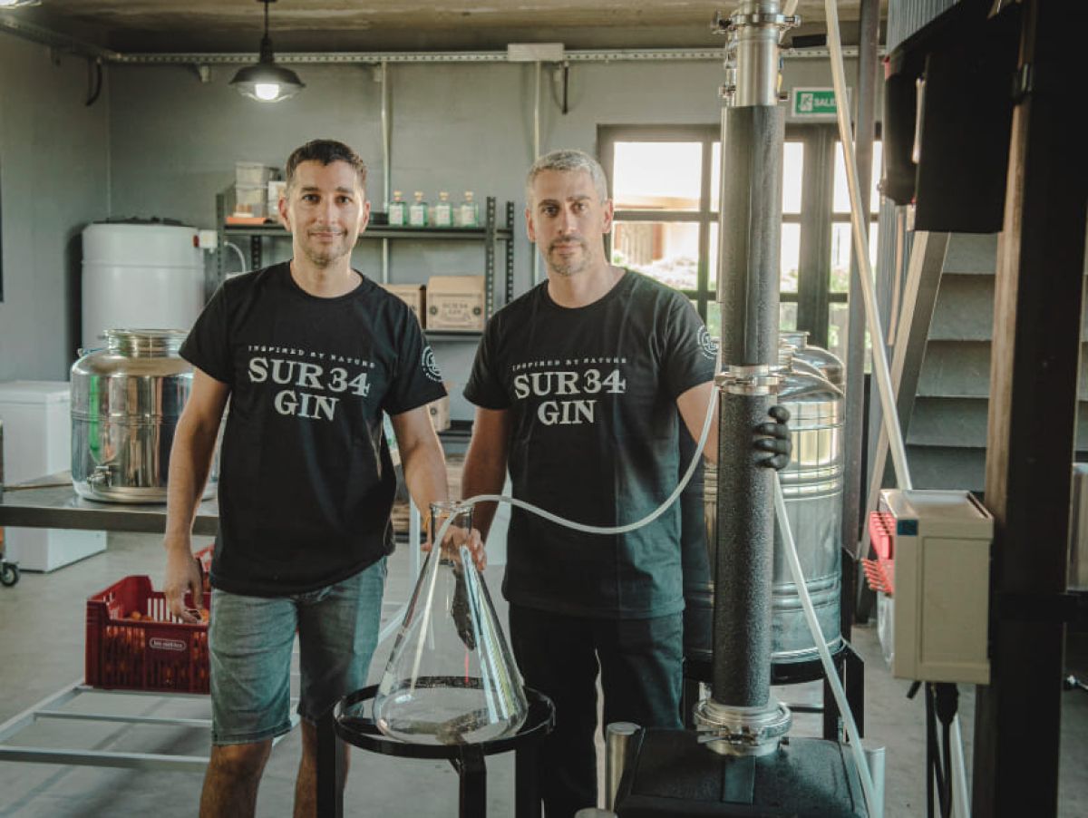 Photo for: Why Sur 34 Gin is the Next Big Opportunity for Beverage Distributors in the USA & UK