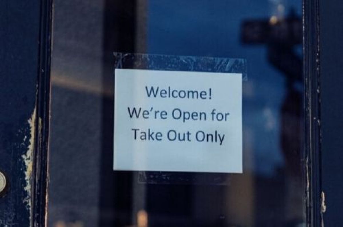 Photo for: Alcohol To-Go Sales For Restaurants