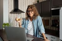 Photo for: COVID-19 And The Wine Market: Building An E-commerce Strategy